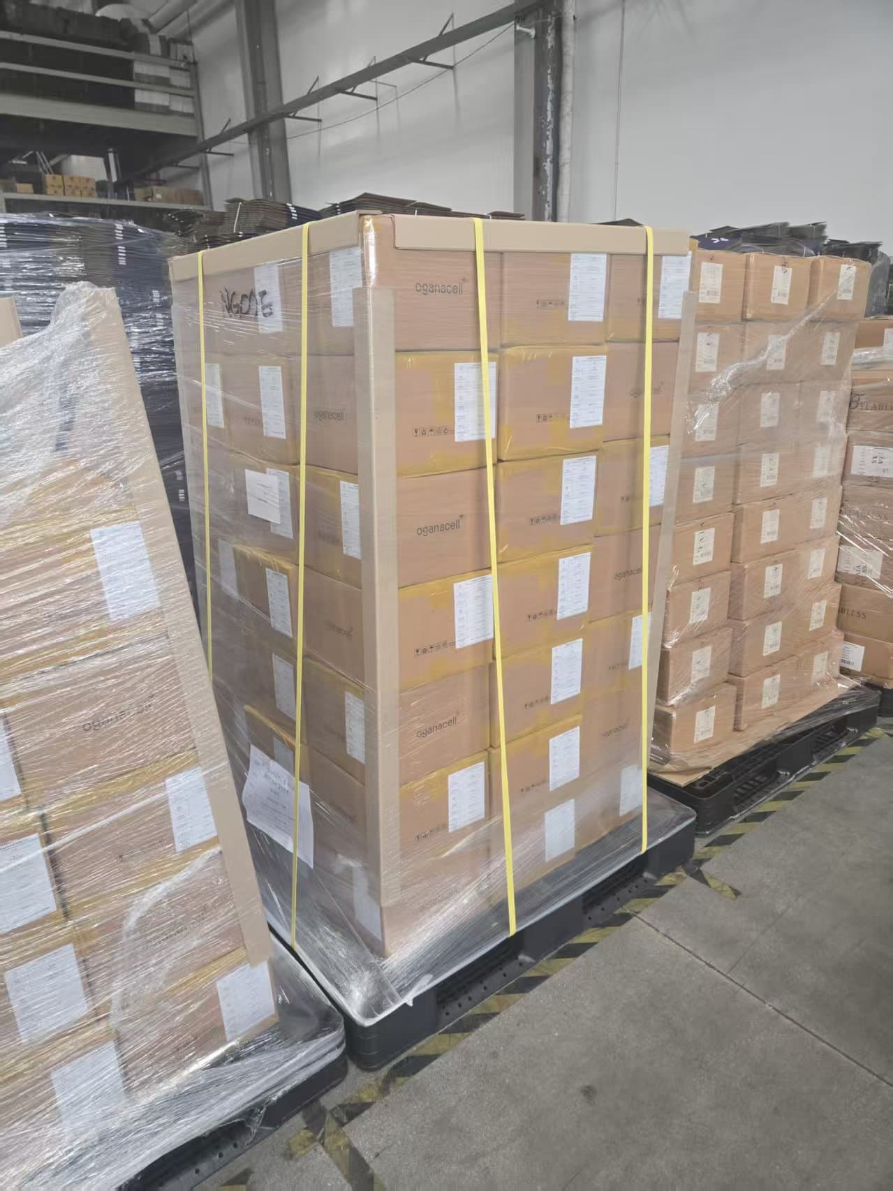 출고 준비된 팔레트 화물