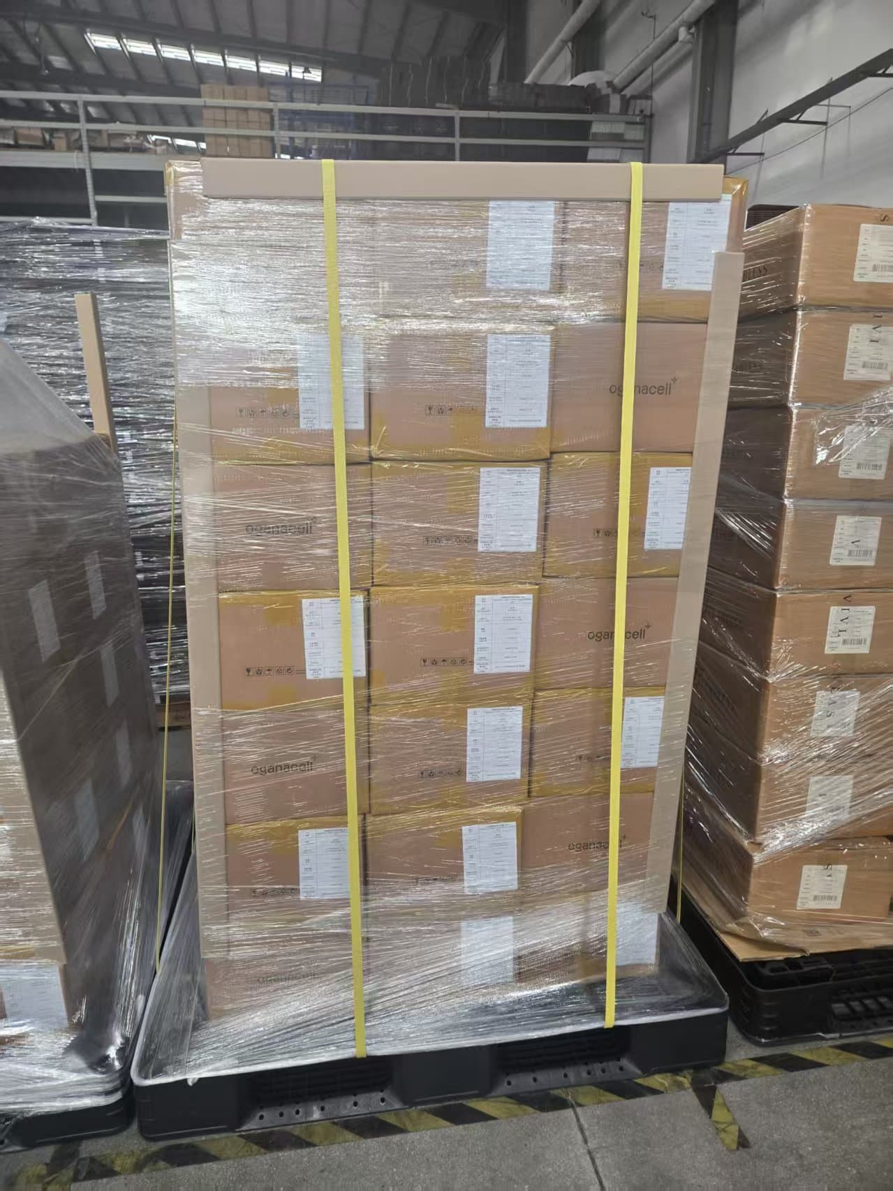 팔레트 포장 완료 화물